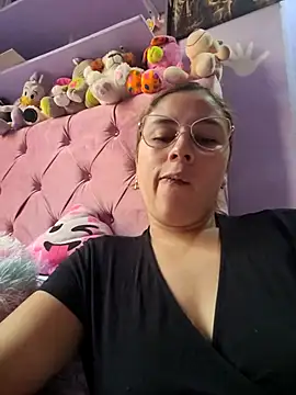 selena gomez2 online show from 10.28.25