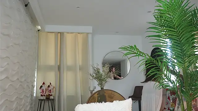 Snapshot of astreaharmonia chatting on 12.04.24 astreaharmonia online show from 12.04.24