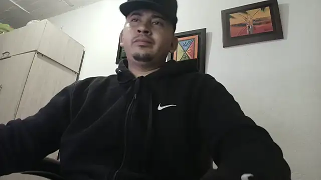 Snapshot of myke_andrade chatting on 09.16.25 myke andrade online show from 09.16.25