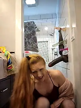 GoldenFlameGoddess online show from 02.14.25