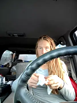 GoldenFlameGoddess online show from 12.22.25