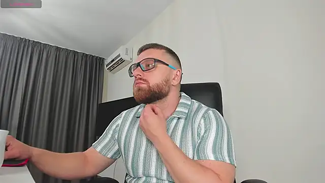 Findom guy online show from 01.13.26