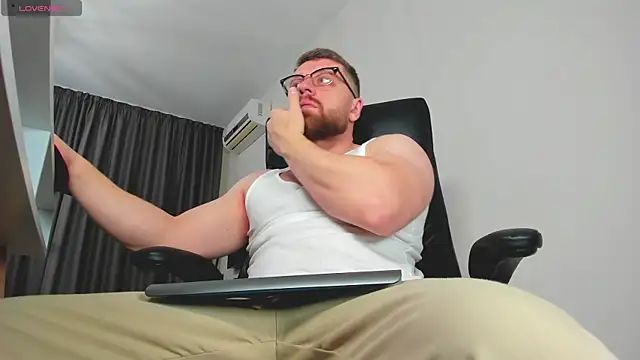 Findom guy online show from 02.10.26