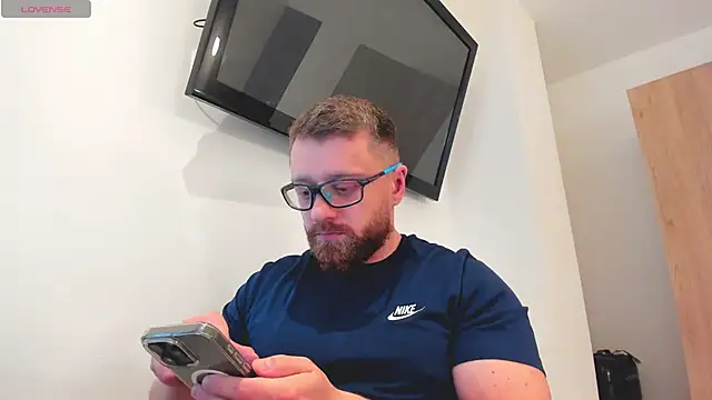 Findom guy online show from 02.19.26