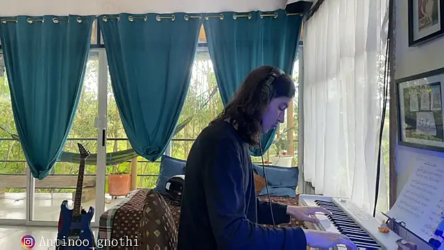 Antinoo Gnothi online show from 12.07.24