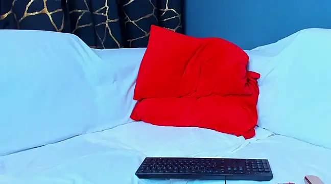 Snapshot of andboyfor6 chatting on 03.01.25 andboyfor6 online show from 03.01.25