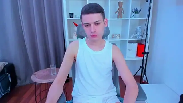 andboyfor6 online show from 05.04.26