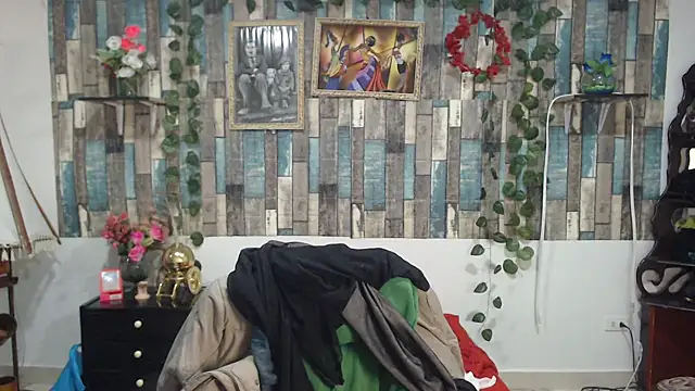 KarimaSarabe online show from 09.25.25