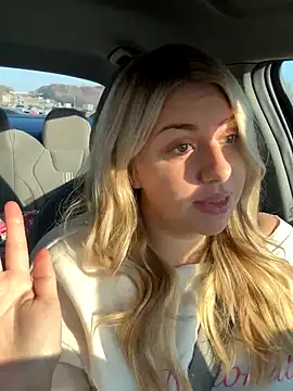 nicolesugarr online show from 11.14.25