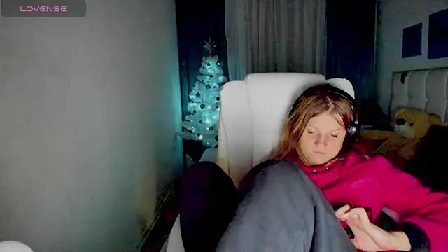 Snapshot of Kathlyn__Heath chatting on 12.22.24 Kathlyn Heath online show from 12.22.24