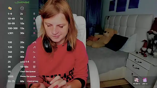 Snapshot of Kathlyn__Heath chatting on 12.25.24 Kathlyn Heath online show from 12.25.24