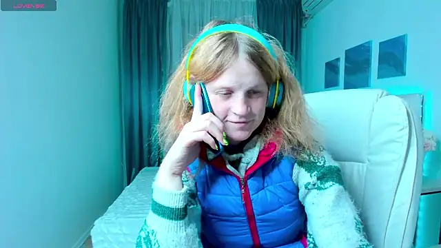 Snapshot of Kathlyn__Heath chatting on 10.03.25 Kathlyn Heath online show from 10.03.25