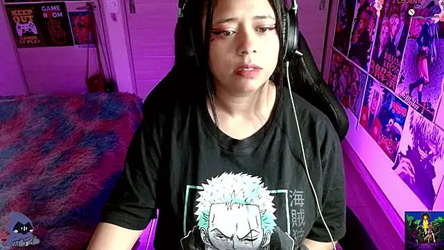 Snapshot of Emmachan19 chatting on 01.31.25 Emmachan19 online show from 01.31.25