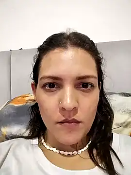 Mia Hampton online show from 02.22.25