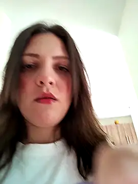 Mia Hampton online show from 03.16.25