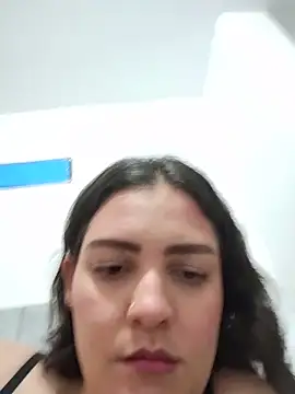 Mia Hampton online show from 05.30.26