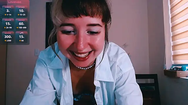 Cosmo Riri online show from 03.13.26