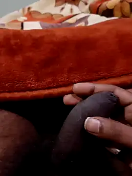 Snapshot of Naughtyforpussy chatting on 12.30.24 Naughtyforpussy online show from 12.30.24