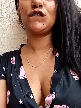 Leticia goddes online show from 03.14.25