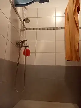 Snapshot of George21ek chatting on 11.15.25 George21ek online show from 11.15.25