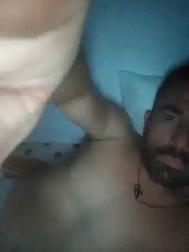 Snapshot of George21ek chatting on 11.18.25 George21ek online show from 11.18.25