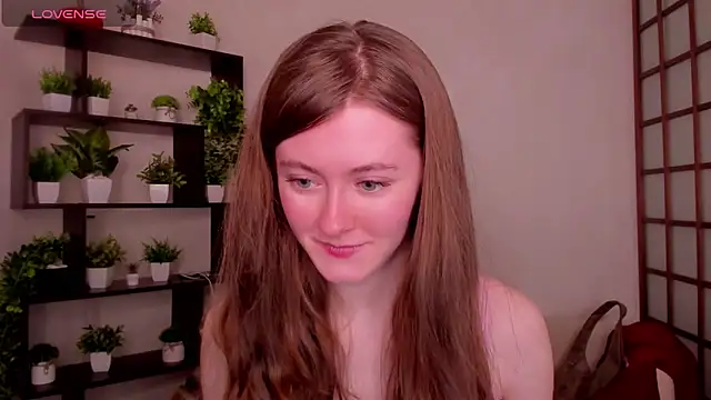 KateCuddle online show from 04.09.26