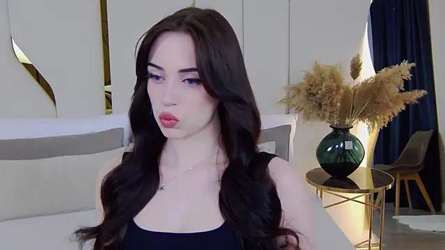 Betty Bridge online show from 02.27.26