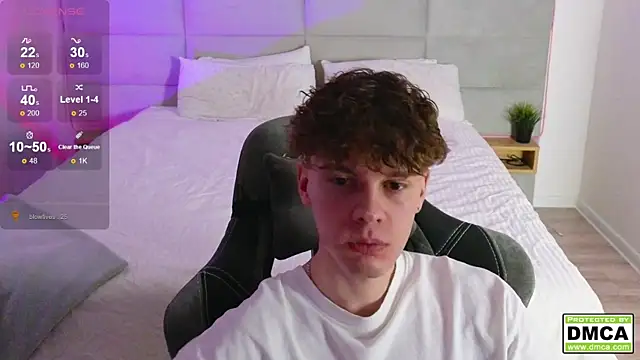 Snapshot of cute_thomas chatting on 01.26.25 cute thomas online show from 01.26.25