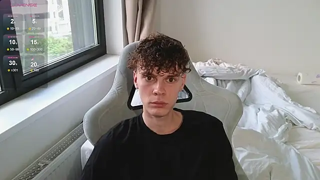 cute thomas online show from 05.27.26