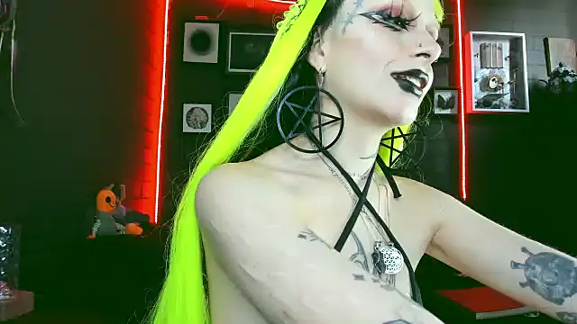 insania 9999  online show from 02.18.25