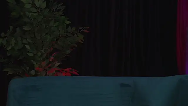 HotSkinnyX online show from 01.12.25