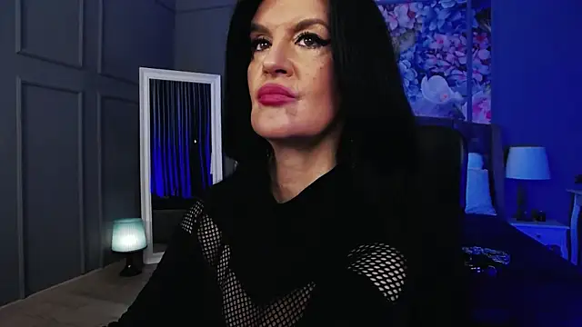 DomMelissaW online show from 12.16.25