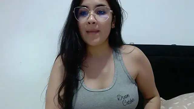 InocentHeaven1 online show from 11.21.25