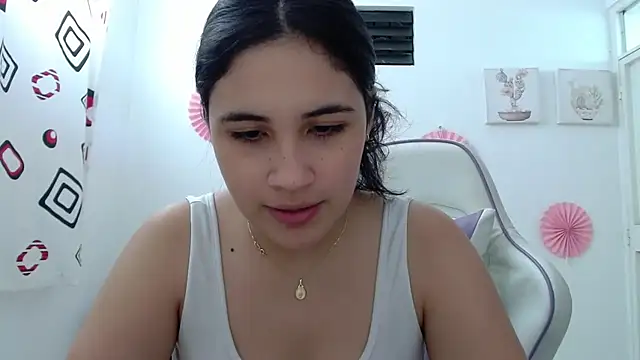 Snapshot of InocentHeaven1 chatting on 02.04.26 InocentHeaven1 online show from 02.04.26