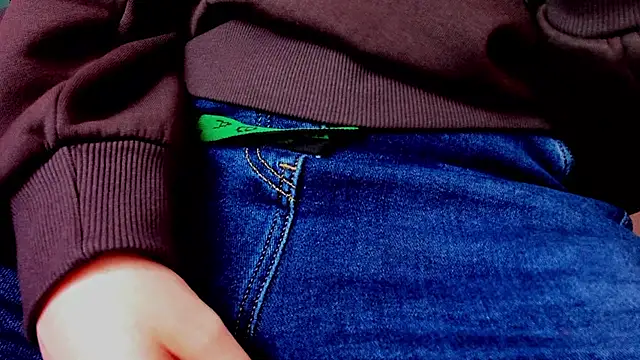 Snapshot of Persephoni chatting on 01.24.25 Persephoni online show from 01.24.25