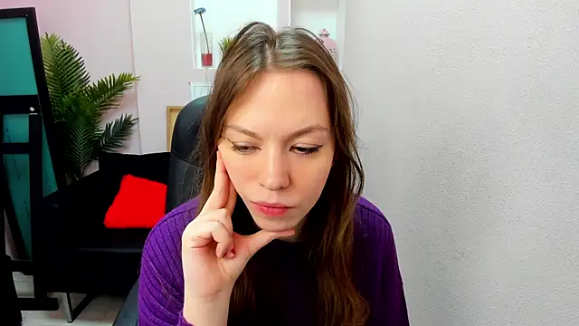 Snapshot of Persephoni chatting on 02.15.25 Persephoni online show from 02.15.25