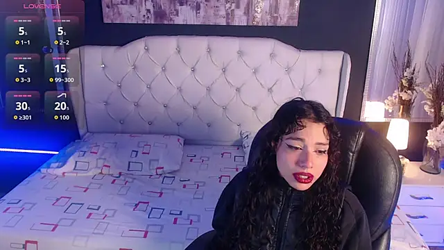 LiaVillalobos online show from 11.10.25