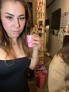 LeaGambit   online show from 02.06.25