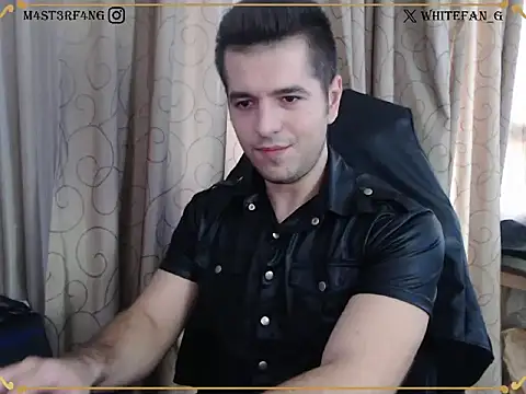 Snapshot of alphafingod chatting on 10.24.25 alphafingod online show from 10.24.25