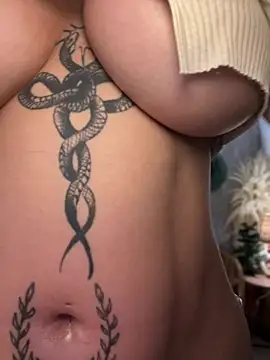 clarachanelricek online show from 12.20.24