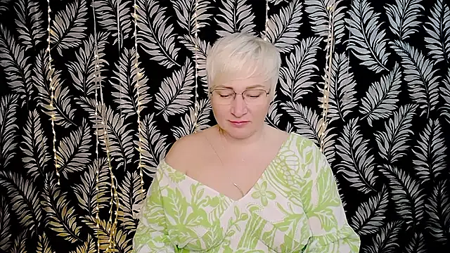 Olivia playful online show from 04.14.26