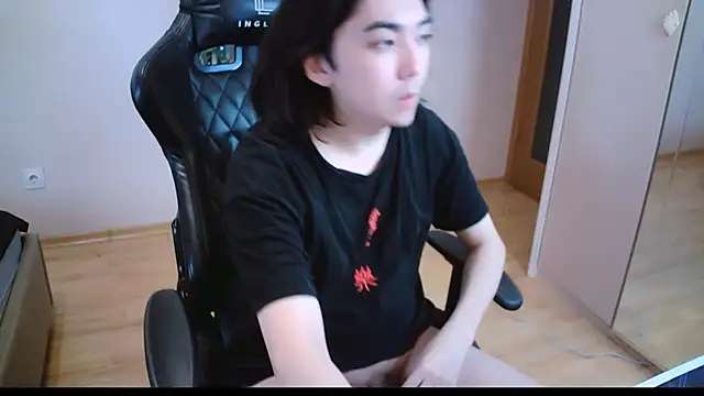 Snapshot of Judame_Aoi chatting on 12.01.24 Judame Aoi online show from 12.01.24