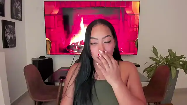 brunetenikole02 online show from 10.24.25