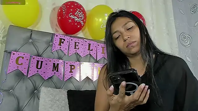 Snapshot of luna_evaa chatting on 09.23.25 luna evaa online show from 09.23.25