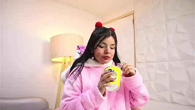 dianebleu online show from 11.26.25