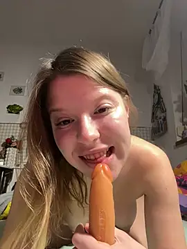 Snapshot of kimczii chatting on 02.23.26 kimczii online show from 02.23.26