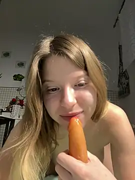 kimczii online show from 04.14.26