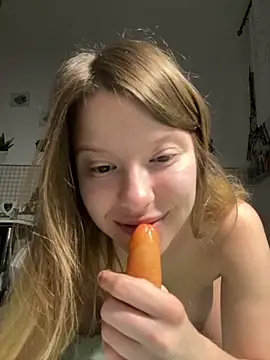 kimczii online show from 05.13.26
