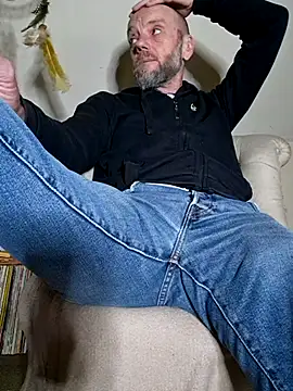 Snapshot of eddouxxx78 chatting on 03.14.25 eddouxxx78 online show from 03.14.25