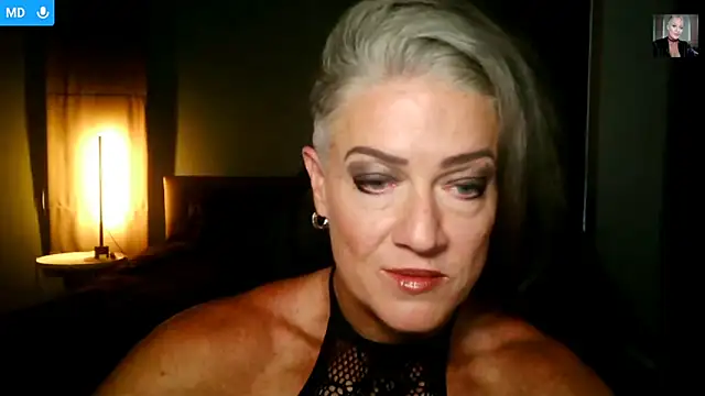 Snapshot of Devon2020 chatting on 02.08.26 Devon2020 online show from 02.08.26